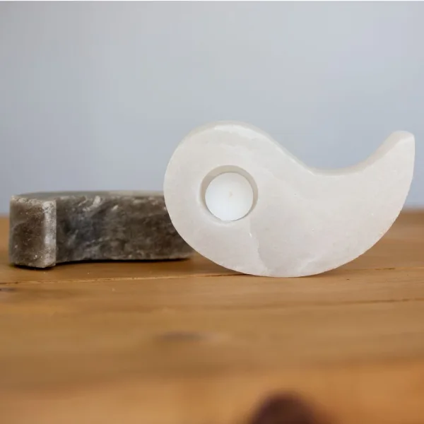 Yin und Yang Teelichthalter aus Salzkristall